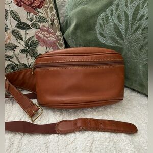 Vintage Coach Canteen Waist Pouch Fanny Pack 0515 British Tan USA size M/L